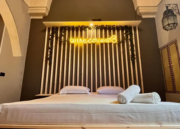 בית אירוח Wine & Jacuzzi *
